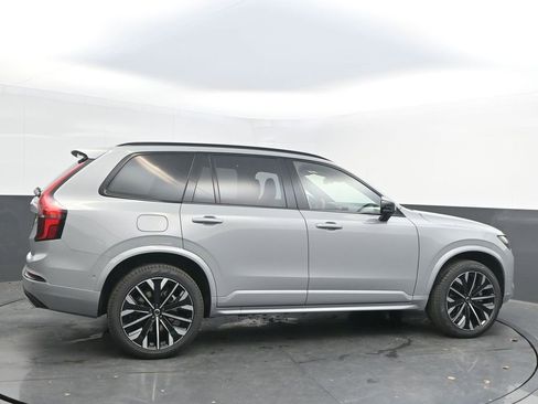 New 2026 Volvo XC90 B6 Ultra w/ Protection Package Premier image 8