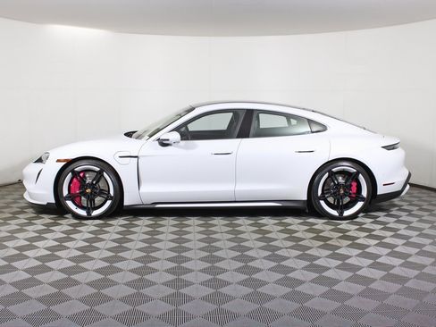 Used 2020 Porsche Taycan Turbo image 2