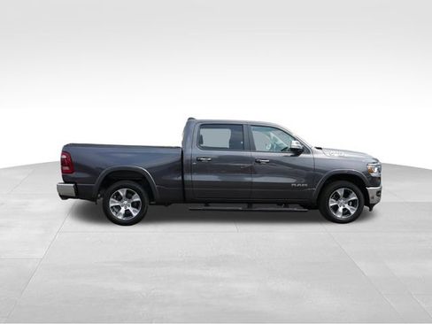 Used 2022 RAM 1500 Laramie AWD/4WD image 9
