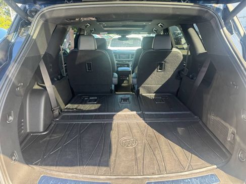 Used 2024 Buick Enclave Essence w/ Experience Buick Package AWD/4WD image 33
