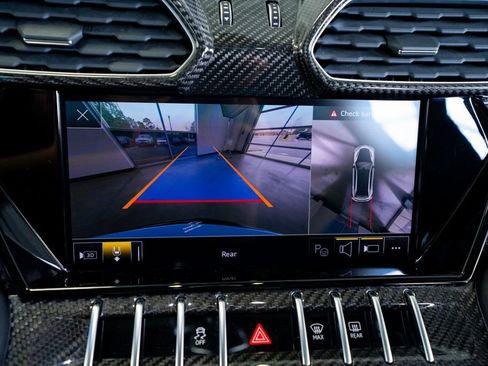 Used 2023 Lamborghini Urus Performante image 42