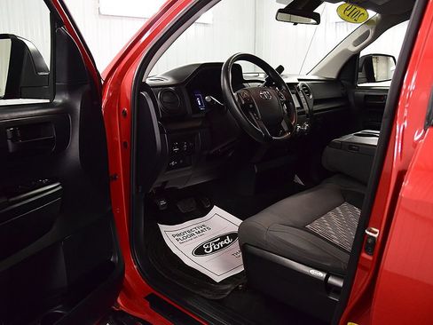 Used 2019 Toyota Tundra SR AWD/4WD image 17