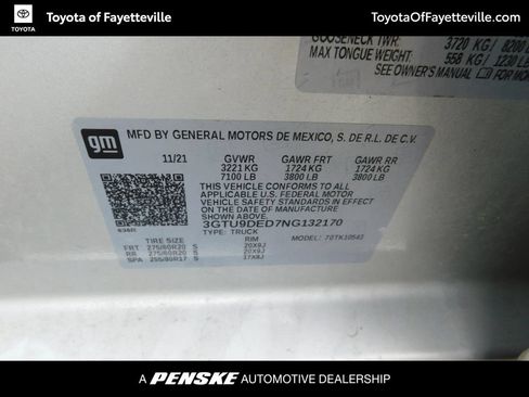 Used 2022 GMC Sierra 1500 SLT w/ SLT Convenience Package AWD/4WD image 8