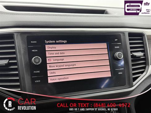 Used 2018 Volkswagen Atlas SE image 19