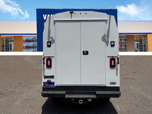 New 2024 Chevrolet Express 3500 w/ Power Convenience Package image 5