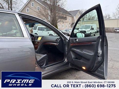 Used 2011 INFINITI G37 x Sedan w/ Premium Pkg image 16