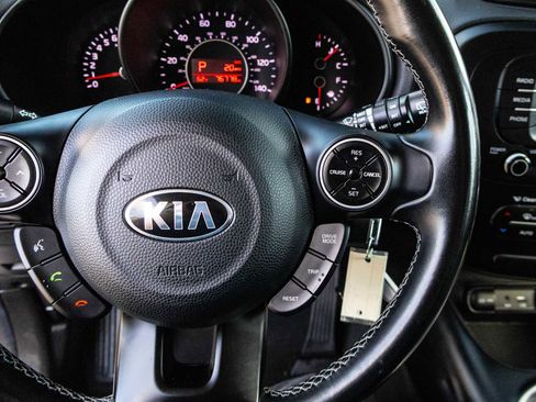 Used 2017 Kia Soul + w/ Designer's Package image 34