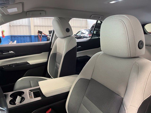 Used 2024 Honda Prologue EX image 24
