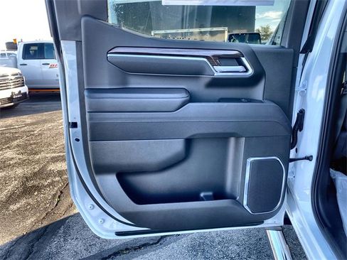 New 2026 Chevrolet Silverado 1500 LT w/ Max Trailering Package image 26