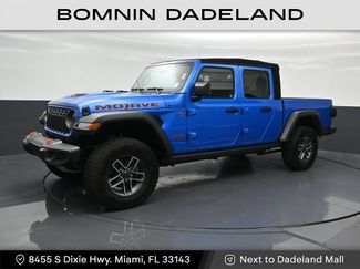 Used 2024 Jeep Gladiator Mojave AWD/4WD video 1