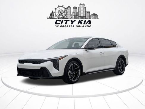 New 2026 Kia K4 GT-Line w/ GT-Line Premium Package FWD image 2