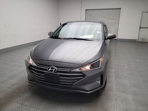 Used 2019 Hyundai Elantra SE w/ Cargo Package image 15