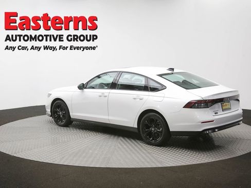 Used 2025 Honda Accord SE image 63
