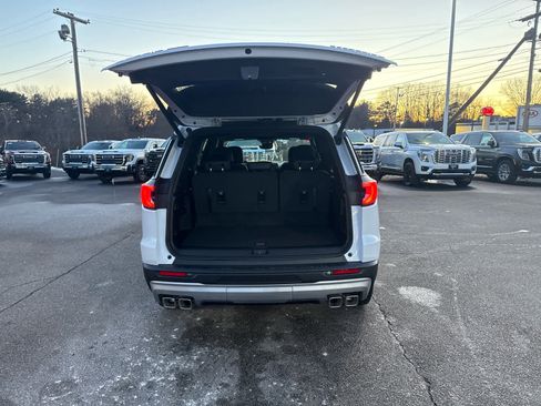 New 2026 GMC Acadia Elevation w/ Elevation Premium Package image 10