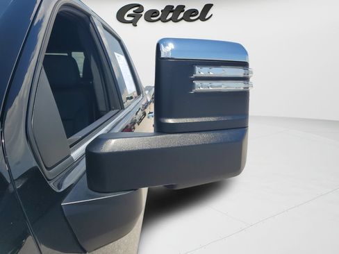 Used 2024 Chevrolet Silverado 2500 High Country w/ High Country Premium Package AWD/4WD image 28