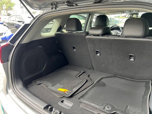 Used 2022 Kia Niro EX Premium FWD image 19