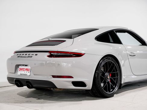 Used 2018 Porsche 911 Carrera GTS image 40