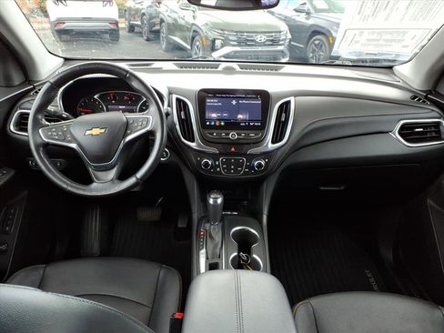 Used 2019 Chevrolet Equinox Premier image 16