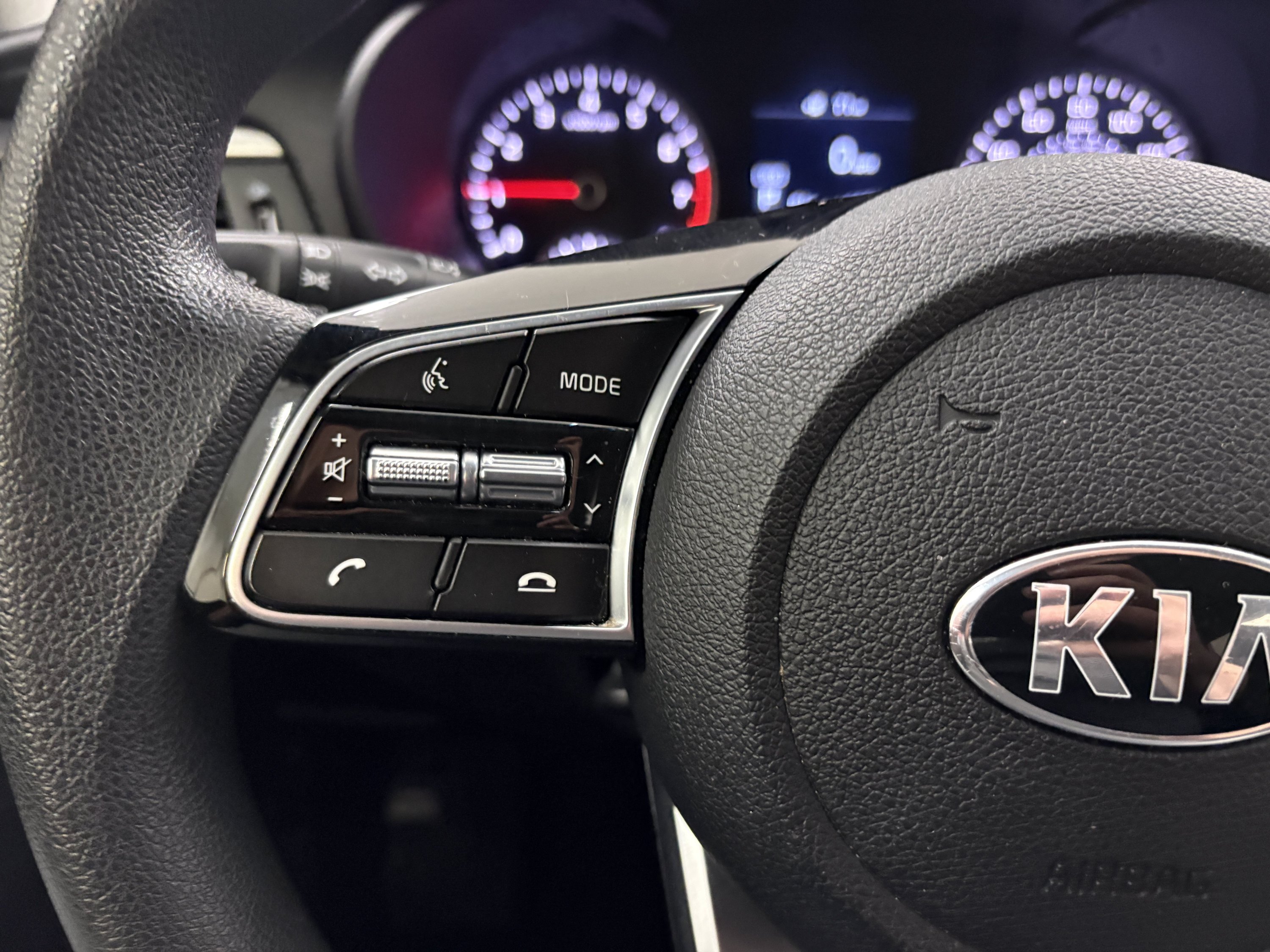 Used 2020 Kia Optima LX FWD image 28
