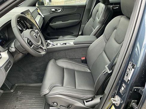 New 2026 Volvo XC60 T8 Ultra w/ Climate Package AWD/4WD image 14
