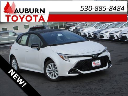 New 2026 Toyota Corolla SE image 1