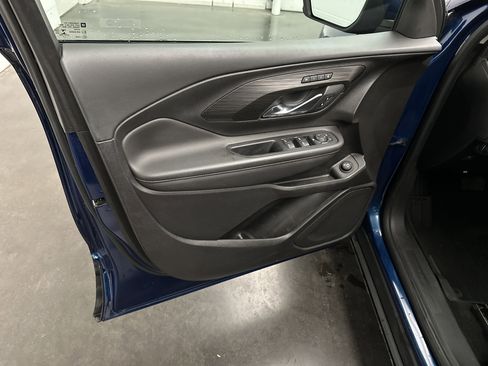 Used 2019 GMC Terrain SLT w/ Preferred Package image 22