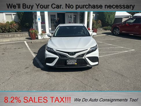 Used 2023 Toyota Camry SE image 5