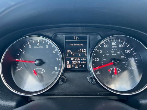 Used 2014 Nissan Rogue S w/ Convenience Package image 32