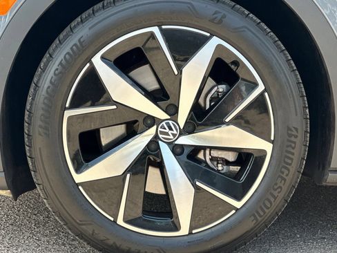 Used 2023 Volkswagen ID.4 Pro S RWD image 26