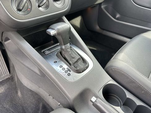 Used 2008 Volkswagen Jetta SEL image 23