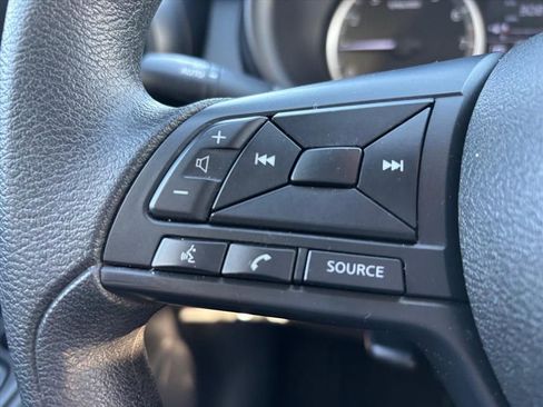 Used 2023 Nissan Kicks S image 15