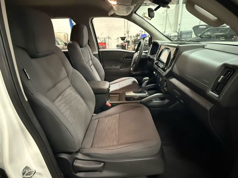 New 2026 Nissan Frontier S w/ Tow Package AWD/4WD image 16