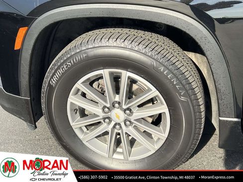 Certified 2023 Chevrolet Traverse LT FWD image 9