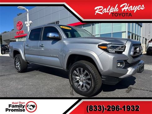 Used 2020 Toyota Tacoma Limited image 1