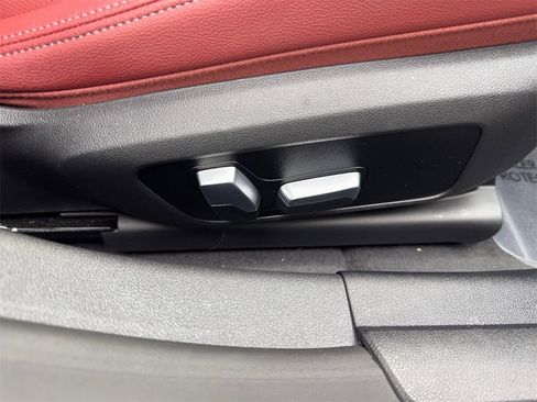 Used 2022 BMW i4 eDrive40 image 47