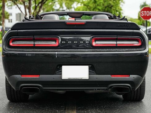 Used 2023 Dodge Challenger SRT Hellcat RWD image 7