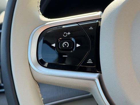 New 2026 Volvo XC90 T8 Ultra w/ Protection Package Premier image 10