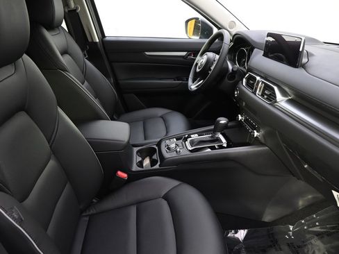 New 2025 MAZDA CX-5 AWD 2.5 S w/ Select Package image 16