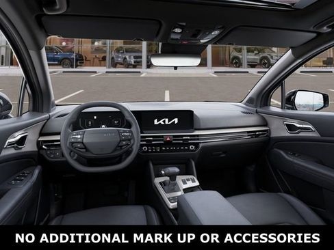 New 2026 Kia Sportage X-Line w/ X-Line Technology Package image 14