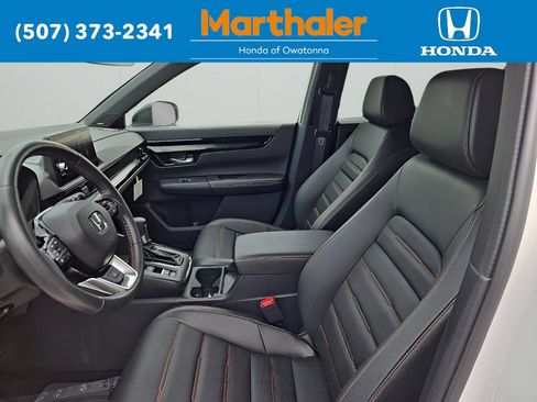 Used 2024 Honda CR-V Sport Touring image 9