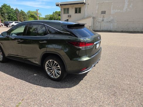Used 2021 Lexus RX 450h AWD w/ Luxury Package image 9