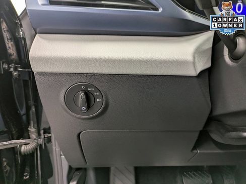 Used 2022 Volkswagen Taos SE image 21
