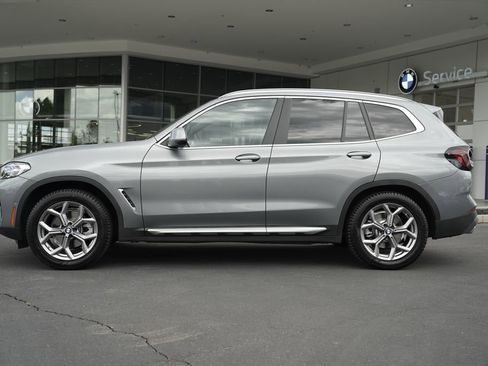 Used 2023 BMW X3 xDrive30i w/ M Sport Package AWD/4WD image 2