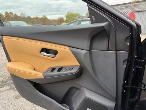 New 2025 Nissan Sentra SV w/ SV Premium Package image 29