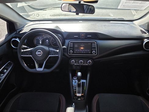 Used 2021 Nissan Versa SR image 15