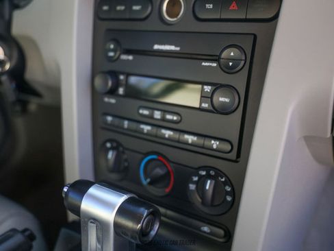 Used 2007 Ford Mustang GT Premium image 25