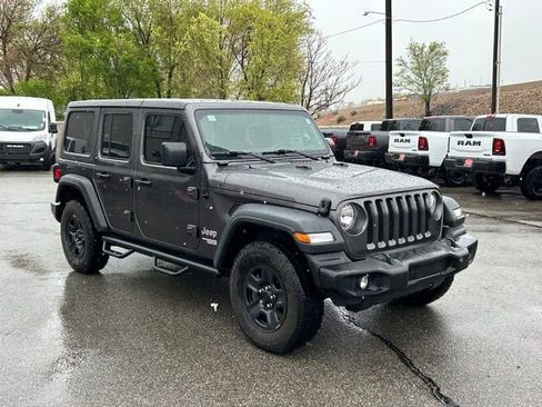 Used 2018 Jeep Wrangler Unlimited Sport AWD/4WD image 7
