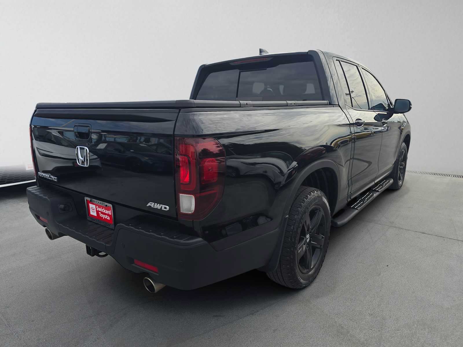 Used 2023 Honda Ridgeline Black Edition image 3