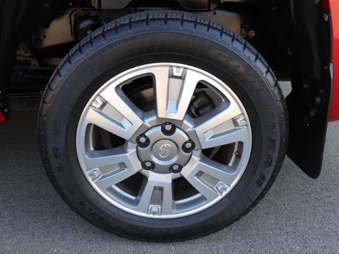 Used 2016 Toyota Tundra Platinum image 75