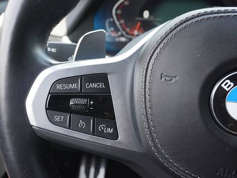 Used 2022 BMW X6 xDrive40i w/ M Sport Package AWD/4WD image 49